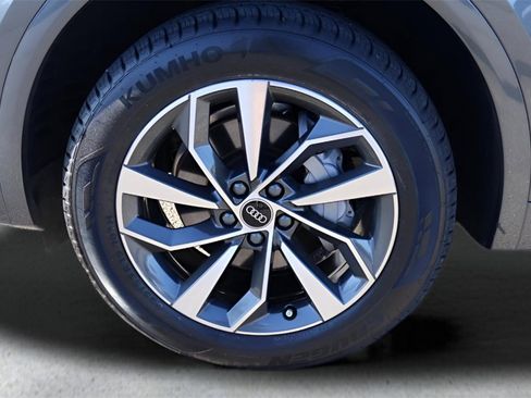 Used 2023 Audi Q5 2.0T Premium Plus w/ Premium Plus Package image 10