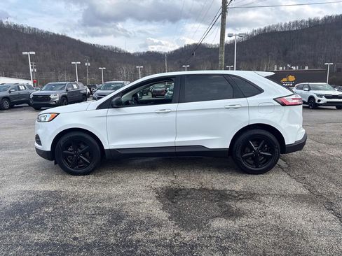 Used 2019 Ford Edge SE w/ SE Fleet Driver's Package image 2