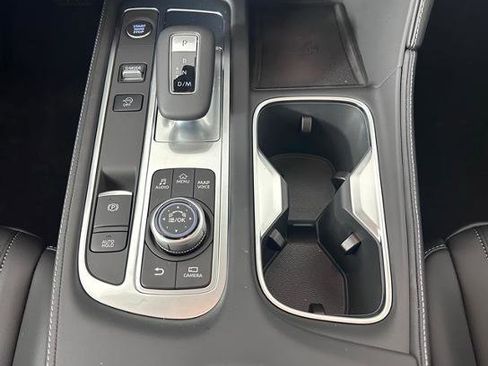 Certified 2025 INFINITI QX60 Luxe w/ Vision Package image 22