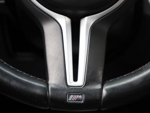 Used 2015 BMW M4 Coupe RWD image 28