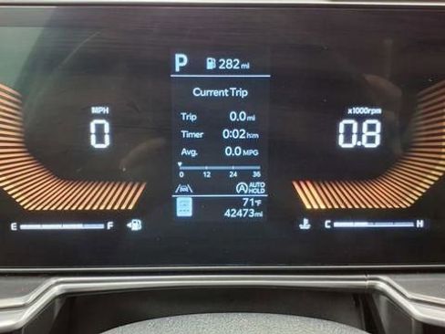 Used 2024 Kia Sorento S image 36