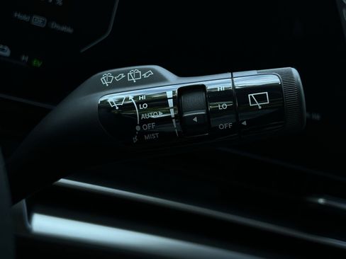 New 2026 Kia Carnival SX Prestige FWD image 27