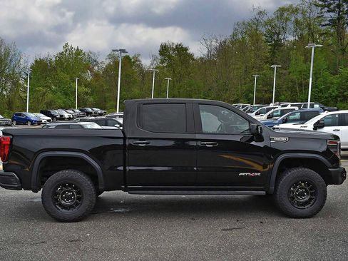 Used 2024 GMC Sierra 1500 AT4X w/ AT4X AEV Edition AWD/4WD image 6