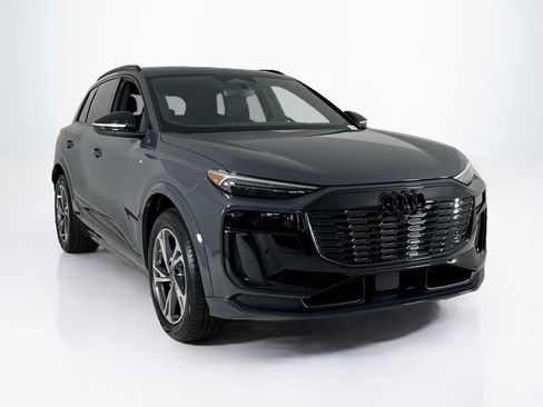 New 2027 Audi Q6 e-tron Premium Plus AWD/4WD image 7