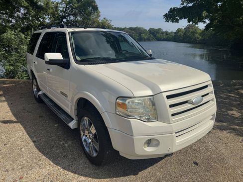 Used 2007 Ford Expedition Limited AWD/4WD image 2