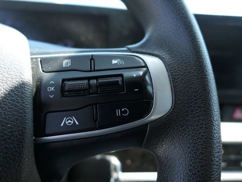 Used 2023 Kia Sportage LX FWD image 14