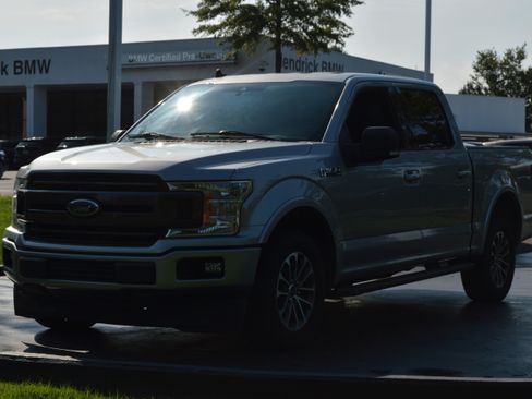 Used 2020 Ford F150 XLT w/ Equipment Group 302A Luxury RWD image 7