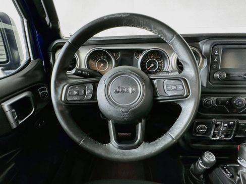 Used 2019 Jeep Wrangler Unlimited Sport S AWD/4WD image 18