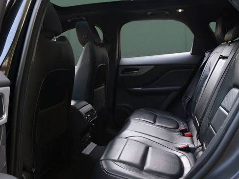 Used 2019 Jaguar F-PACE S AWD/4WD image 26