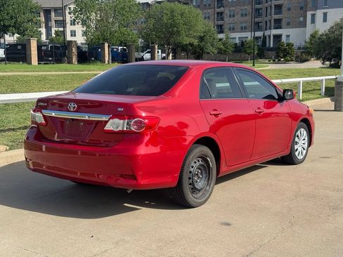 Used 2013 Toyota Corolla LE FWD image 4
