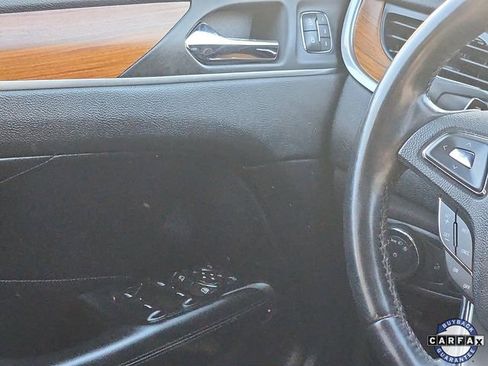 Used 2019 Lincoln MKC Reserve w/ MKC Climate Package image 11