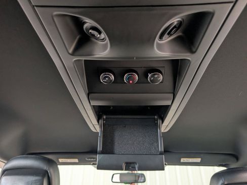 Used 2016 Dodge Grand Caravan SXT FWD image 56