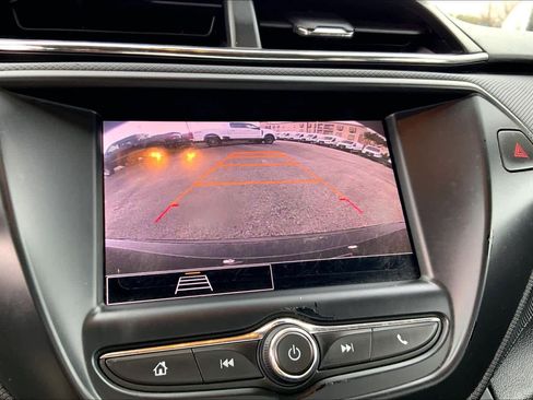 Used 2023 Chevrolet TrailBlazer LS image 21