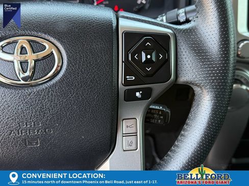 Used 2020 Toyota 4Runner SR5 Premium w/ Moonroof Package AWD/4WD image 18