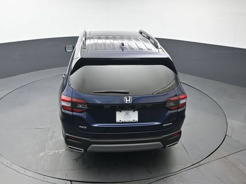 Certified 2024 Honda Pilot Touring image 43