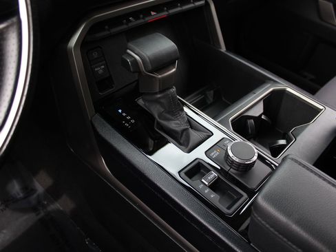 Used 2024 Toyota Tundra SR5 AWD/4WD image 19