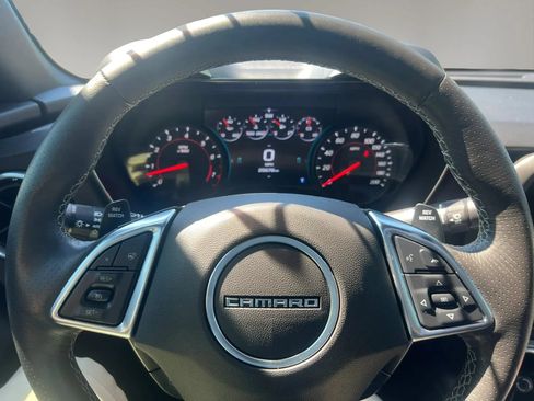 Used 2018 Chevrolet Camaro SS RWD image 17