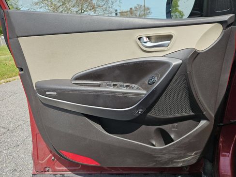 Used 2013 Hyundai Santa Fe Sport 2.0T FWD image 13