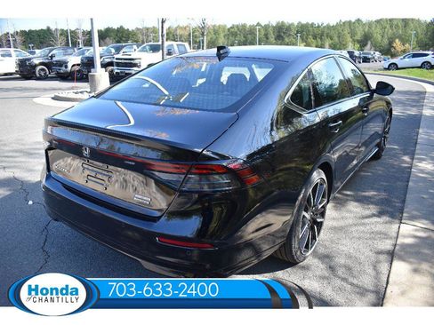 New 2026 Honda Accord Hybrid Touring image 7