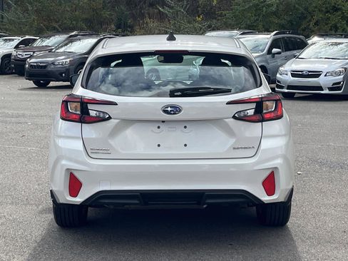 Used 2025 Subaru Impreza 2.0i image 4