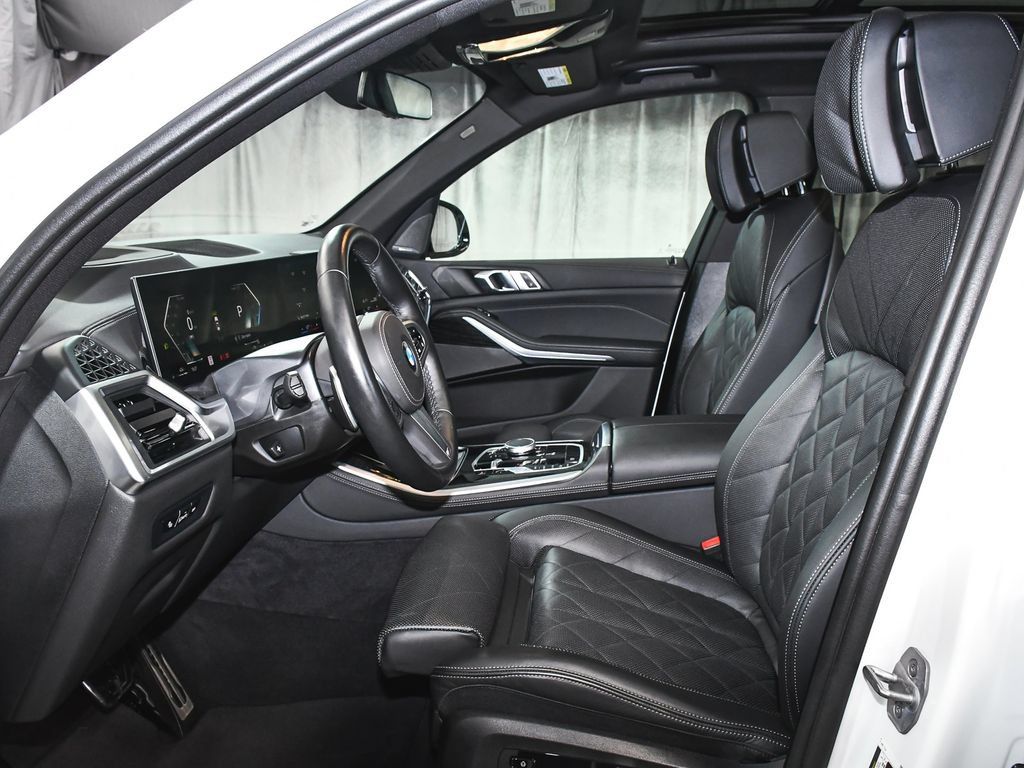 Used 2026 BMW X5 xDrive40i AWD/4WD image 52