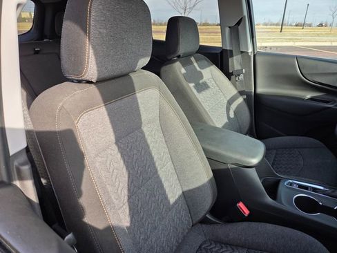 Used 2022 Chevrolet Equinox LT AWD/4WD image 40