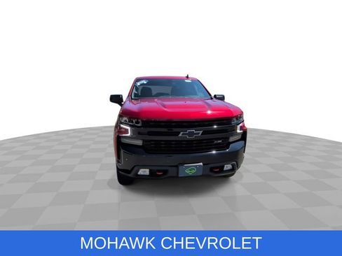 Used 2021 Chevrolet Silverado 1500 LT Trail Boss AWD/4WD image 3