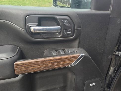 Used 2021 Chevrolet Silverado 3500 High Country image 13