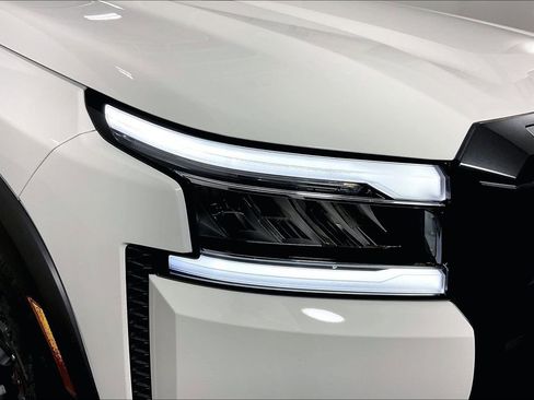 Certified 2025 Nissan Frontier Pro-X w/ Pro Premium Package image 38