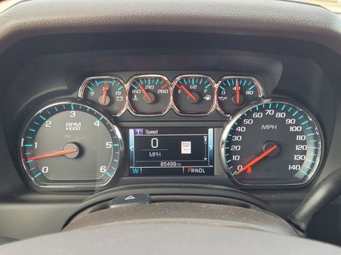 Used 2018 GMC Yukon SLT w/ Premium Edition RWD image 21