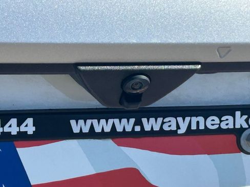 Used 2022 Ford Expedition XLT image 22