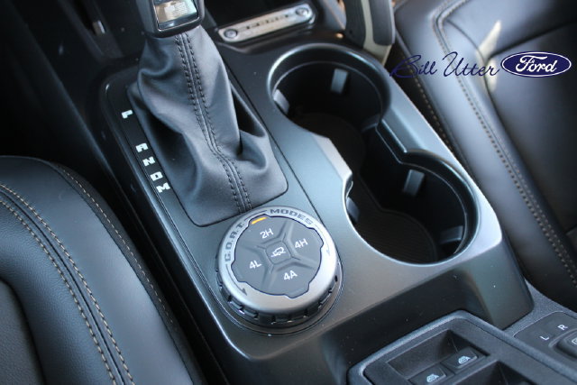 New 2026 Ford Bronco Badlands AWD/4WD image 14