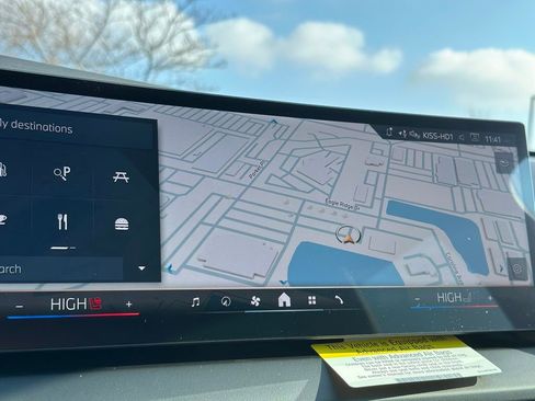 New 2026 BMW X3 xDrive30 w/ Premium Package image 39