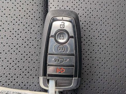 New 2026 Ford F150 Lariat w/ Equipment Group 501A Mid AWD/4WD image 31