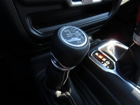 Used 2023 Jeep Wrangler Unlimited Sahara w/ Cold Weather Group image 31