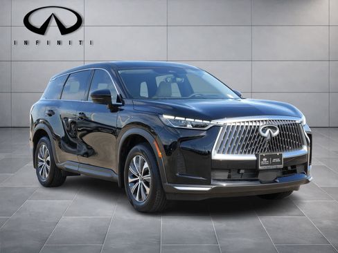Certified 2026 INFINITI QX60 Pure w/ Cargo Package FWD image 3