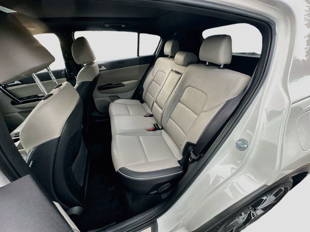 Used 2020 Kia Sportage SX FWD image 26