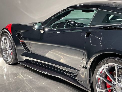 Used 2017 Chevrolet Corvette Grand Sport image 17
