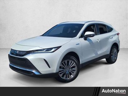 Used 2021 Toyota Venza XLE w/ Softex Package