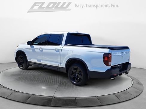 Used 2023 Honda Ridgeline Black Edition image 6