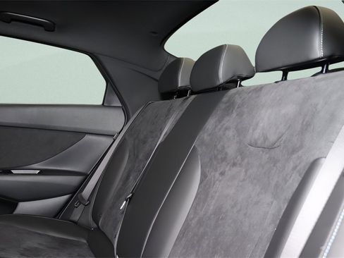 New 2025 Hyundai Elantra N image 9