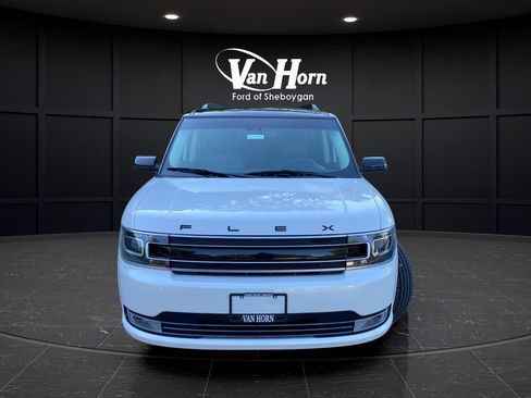 Used 2018 Ford Flex Limited w/ Equipment Group 301A AWD/4WD image 2