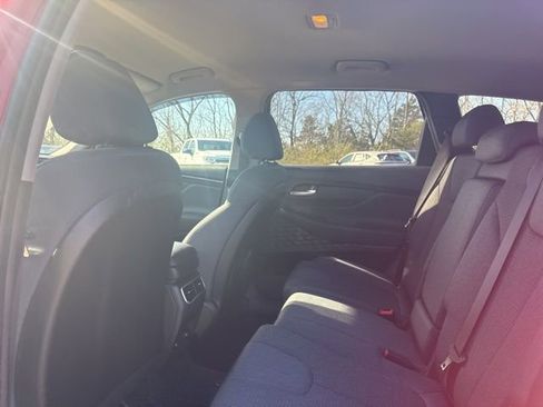 Used 2023 Hyundai Santa Fe SEL image 6