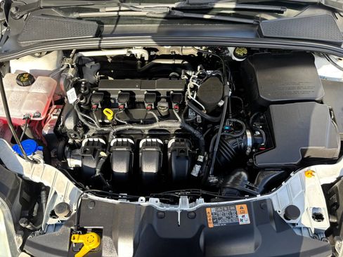 Used 2014 Ford Focus SE image 42