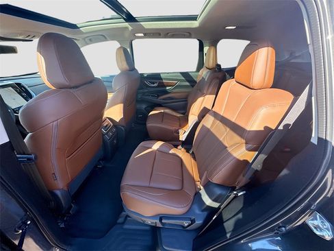 New 2025 Subaru Ascent Touring w/ Popular Package #2 image 24
