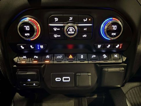 Used 2020 GMC Sierra 1500 Denali w/ Denali Ultimate Package image 31