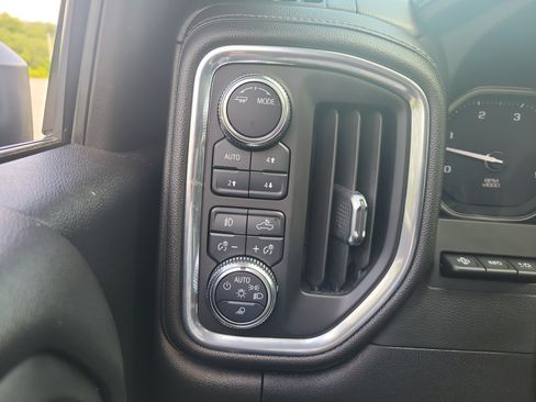 Used 2023 GMC Sierra 2500 Denali w/ Denali Ultimate Package AWD/4WD image 31