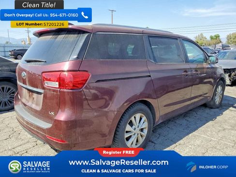 Used 2017 Kia Sedona LX w/ LX Essentials Premium Package FWD image 4