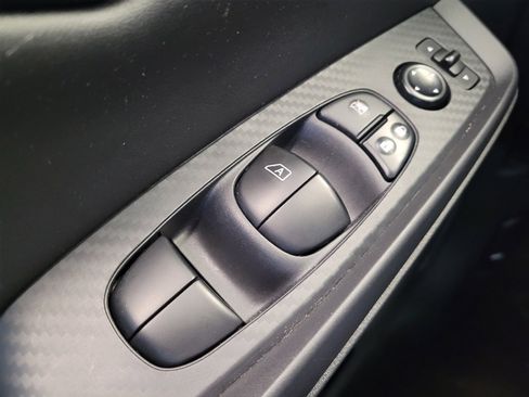 Used 2022 Nissan Sentra SV w/ All-Weather Package image 27