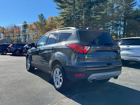 Used 2019 Ford Escape SEL image 7